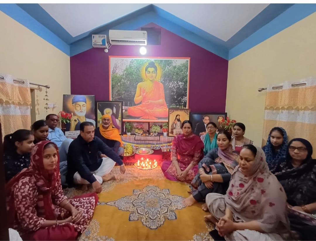 Celebrations at Nirvana Kutian Mahilpur on the occasion of Buddha Dhamma Deep donation ceremony